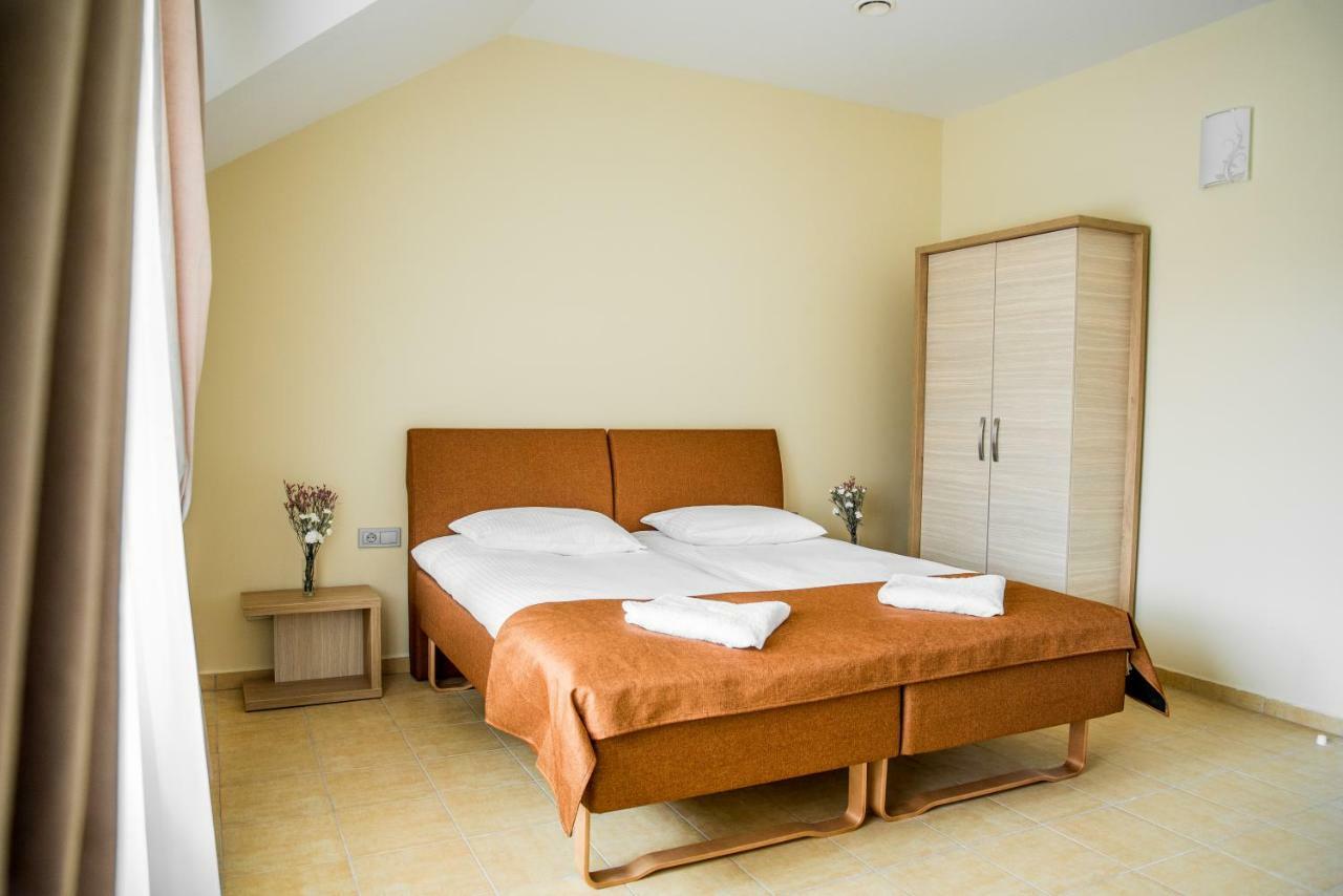 Hotel Palanga Camping Compensa מראה חיצוני תמונה